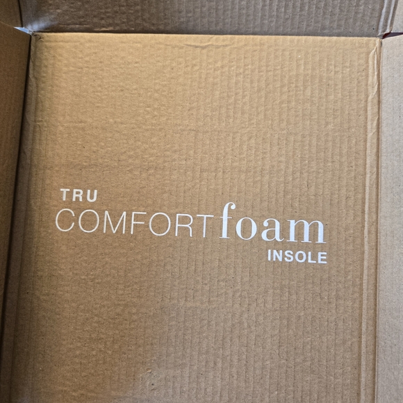 Journee Collection Tan Wedge Sandals - Picture 6 of 7